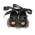 Black shoes