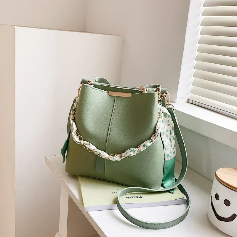 Fashion Big Bag Casual Women's Bag Fashion Retro Characteristic Messenger Bag Silk Scarf Portable Bucket Bag - DanaFashionstore