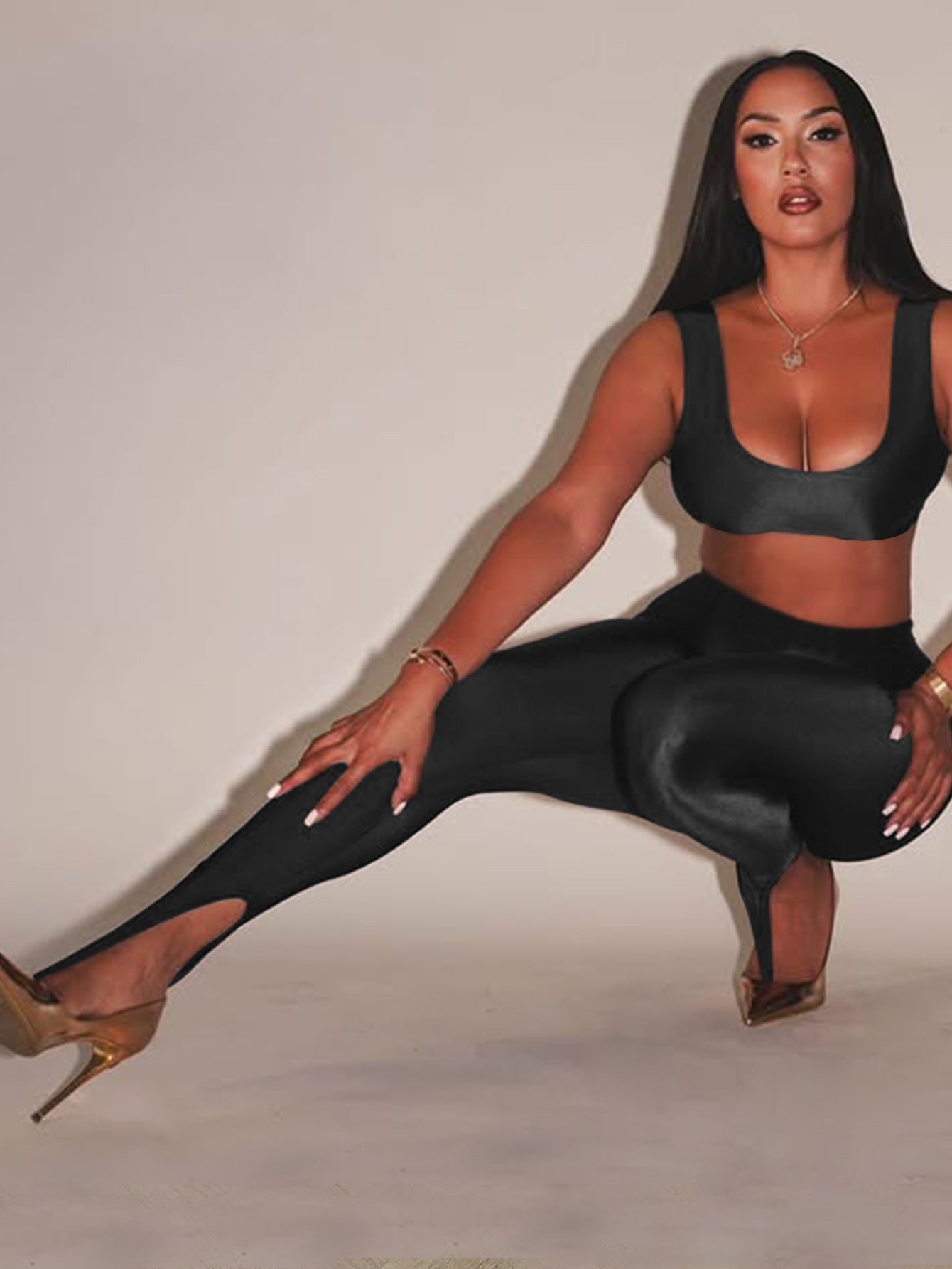 Front Step Shiny Leggings - Dana Fashion