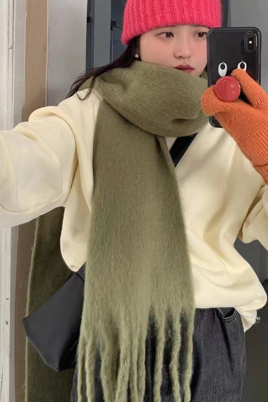 Women's Temperament Fashion Warm Solid Color Shawl Scarf