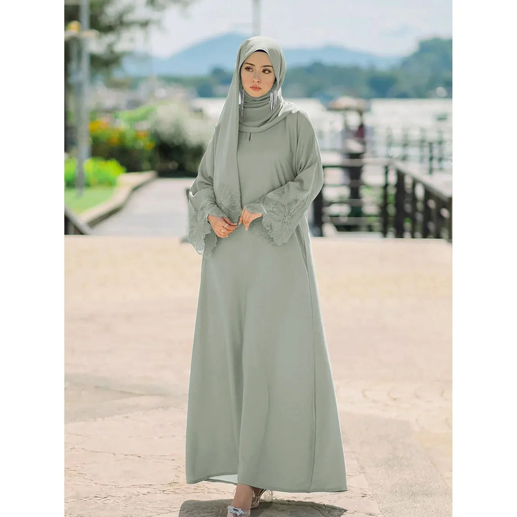 Muslim Robe Malay Indonesian Dress with Headscarf - Traditional Islamic Clothing - DanaFashionstore