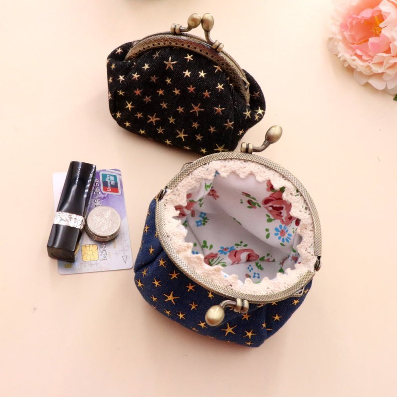 Denim Cloth Vintage Handmade Women's Hand-held Coin Purse Hasp Card $20.00 Dana Fashion Color: Black Women's Bags Product information: Pattern: Flowers Lining texture: polyester cotton Applicable scenario: home storage Color: blue, black, Rose Red, light