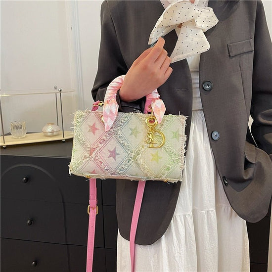 Denim Handbag Women's New Korean-style Fashion Shoulder Niche Texture Rhombus Crossbody Tote Bag $45.50 Dana Fashion Color Style: Beige Large Horizontal Size: Free Size Women's Bags Product information: Lining text: Polyester Applicable scenarios: Daily m