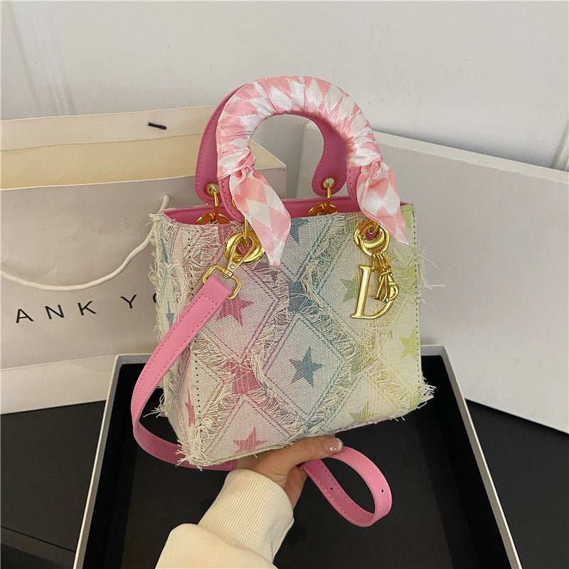 Denim Handbag Women's New Korean-style Fashion Shoulder Niche Texture Rhombus Crossbody Tote Bag $45.50 Dana Fashion Color Style: Beige Large Horizontal Size: Free Size Women's Bags Product information: Lining text: Polyester Applicable scenarios: Daily m