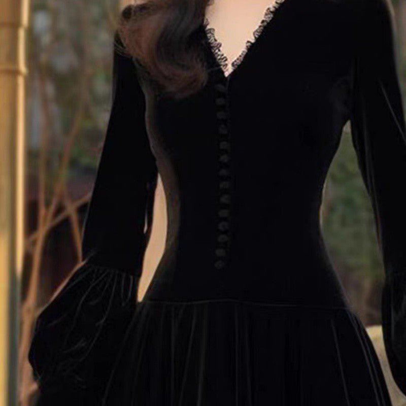 Design Hepburn Style Beautiful Temperament Long Dress $55.00 Dana Fashion Color: Black Size: 2XL Women's clothing Product information: Fabric name: gold velvet Skirt type: A- line skirt Color:Black Sleeve type: Lantern sleeve Main fabric composition: Poly