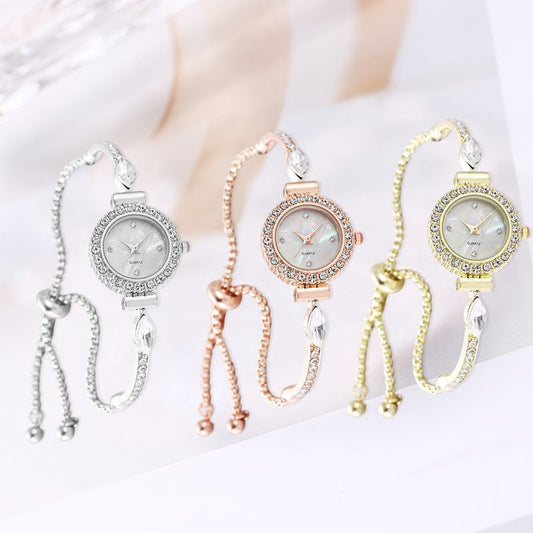 Diamond Dial Decorative Pull-out Bracelet Watch $19.00 Dana Fashion Color: Gold Women's Accessories Product information: Color: rose gold, gold, silver Waterproof: no Movement type: Quartz Mirror material: ordinary glass mirror Buckle style: single foldin