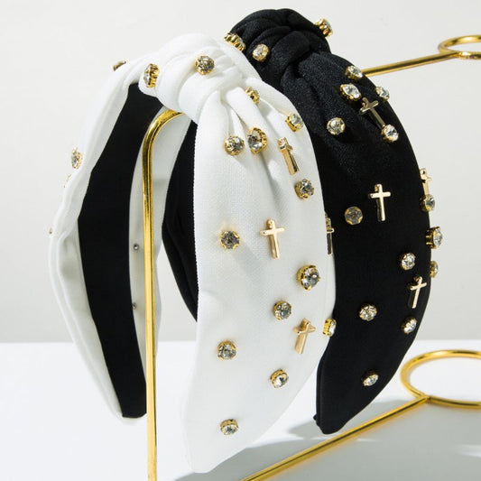Diamond Pure Color And Knotted Headband Personality Alloy Cross $41.99 Dana Fashion Color: Black Women's Accessories Product information: Color: black, white Applicable people: women Material: Alloy Popular elements: Cross Style: fashion OL Packing list: