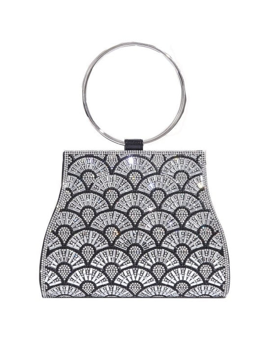 Dinner Bag Inlaid With Diamond PU European And American Chain $48.45 Dana Fashion Color: Black Size: 20X6.5X16cm Women's Bags Product information: Applicable scenarios: Daily matching Color: black, silver, gold Outer bag type: Sandwich pocket Hardness: me