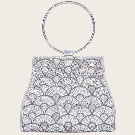 Dinner Bag Inlaid With Diamond PU European And American Chain $48.45 Dana Fashion Color: Black Size: 20X6.5X16cm Women's Bags Product information: Applicable scenarios: Daily matching Color: black, silver, gold Outer bag type: Sandwich pocket Hardness: me