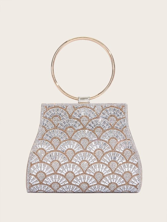 Dinner Bag Inlaid With Diamond PU European And American Chain $48.45 Dana Fashion Color: Gold Size: 20X6.5X16cm Women's Bags Product information: Applicable scenarios: Daily matching Color: black, silver, gold Outer bag type: Sandwich pocket Hardness: med