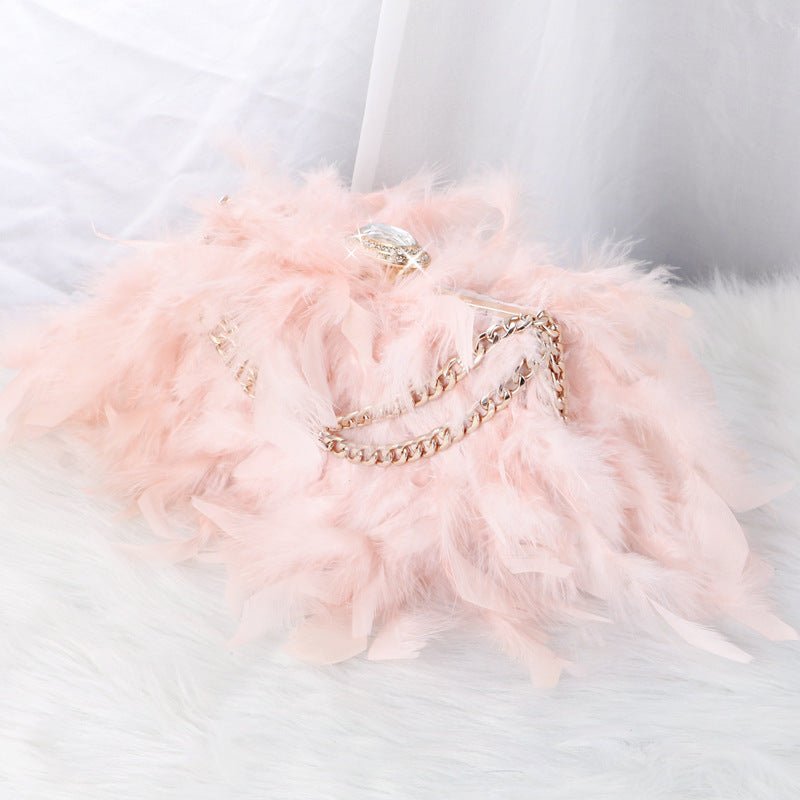 Dinner Rhinestone-encrusted Chain Evening Messenger Bag $59.50 Dana Fashion Color: Pink Women's Bags Product information: Fabric texture: Rayon Lining texture: Satin Color: red, pink, silver gray, sapphire blue, black Hardness: medium Material: Silk Suitc