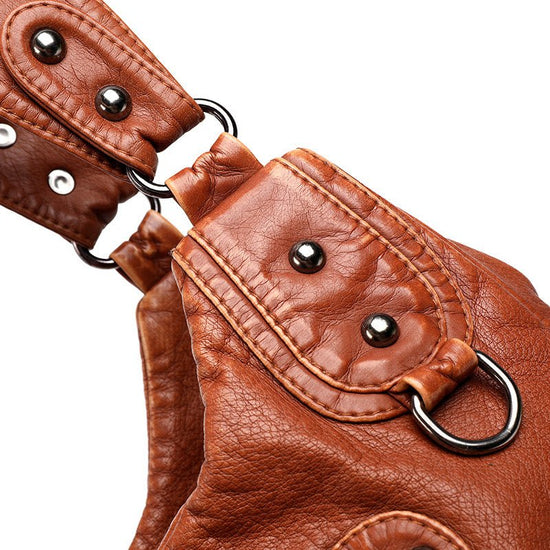 Double-layer Large Capacity Women's Shoulder Bag $65.50 Dana Fashion Color: Black Women's Bags Product information: Lining texture: Polyester Pattern: solid color Color: black, light brown Processing Method: soft surface Outer bag type: slit pocket Materi