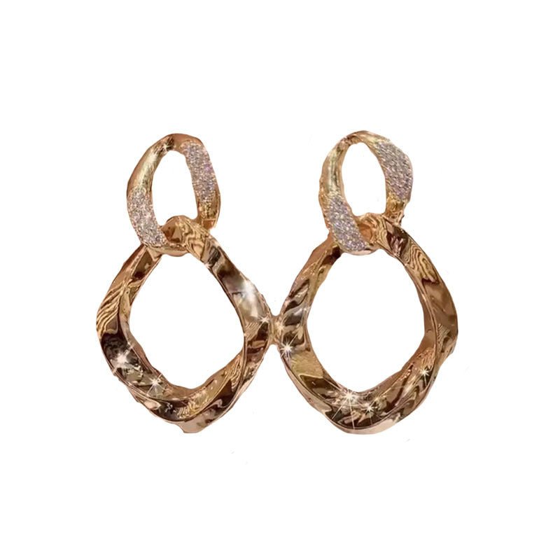 Double-layer Ring Buckle Metal Circle Micro Rhinestone Earrings $19.00 Dana Fashion Color: Gold Geometric Silver Needle Women's Accessories Product information: Treatment Process: Micro inlay Color: gold geometric silver needle Applicable people: women Ma