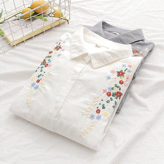 Double-layer Yarn Embroidery Little Flower Student Undershirt $39.00 Dana Fashion Color: 01 Style Gray Size: L Women's clothing Product information: Fabric name: cotton yarn Color: white, gray, 01 style white, 01 style Gray Main fabric composition: Cotton