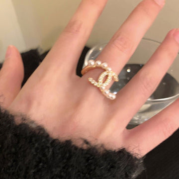 J17