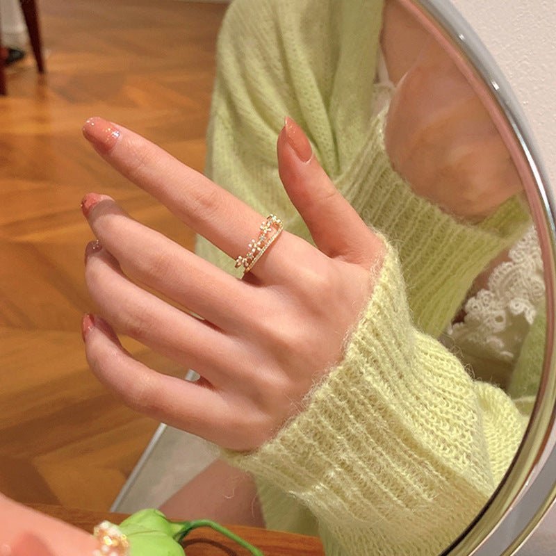 Double Layer Zircon Female Simple Ring Opening $7.50 Dana Fashion Color: J66 Size: Adjustable Opening Women's Accessories Product information: Type: open mouth Treatment Process: Electroplating Color: J1,J2,J3,J4,J5,J6,J7,J8,J9,J10,J11,J12,J13,J14,J15,J16