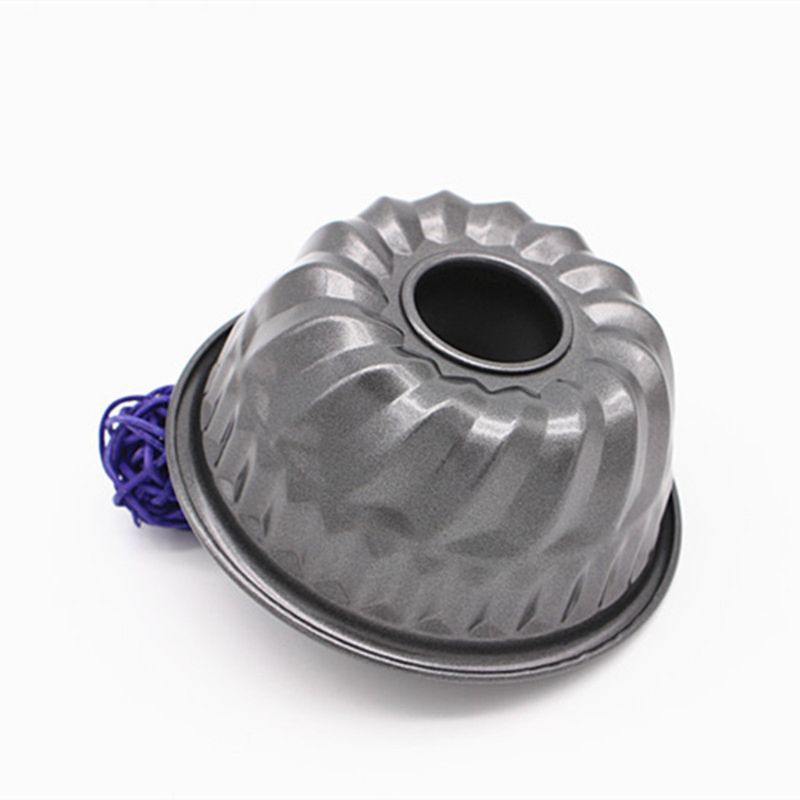 Doughnut baking mold $14.86 Dana Fashion Color: Black Size: L Dana's Kitchen Description: 100% brand new, high quality Features: As a result of the use of raised floor design, so it is easy to disassemble, easy to use, clean and concise, clean sanitation