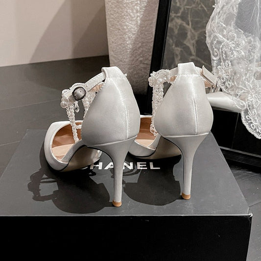 Dress Banquet Bride Women's Sandals High Heel $88.96 Dana Fashion Color: White Leather Surface PU7cm Size: 32 Women's shoes Product information: Lining material: imitation leather Color: white satin 7cm, white satin 9cm, white leather [PU] 7cm, white leat