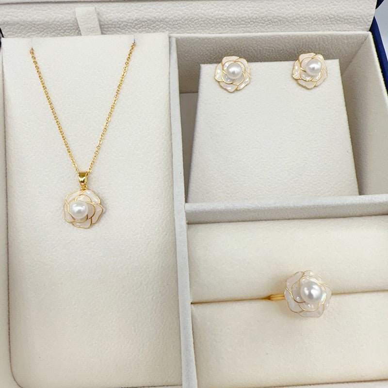 Drip Glazed Camellia Ear Stud Pendant Ring Suit $81.50 Dana Fashion Color: White Women's Accessories Product information: Color: White Color classification: white Style: Jewelry suit Packing list: Necklace * 1 Ring * 1 Earrings * 1 pair Product Image: