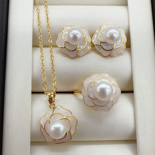 Drip Glazed Camellia Ear Stud Pendant Ring Suit $81.50 Dana Fashion Color: White Women's Accessories Product information: Color: White Color classification: white Style: Jewelry suit Packing list: Necklace * 1 Ring * 1 Earrings * 1 pair Product Image: