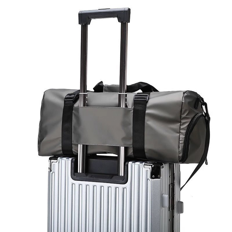Dry Wet Separation Training Portable Short-distance Travel Bag $35.50 Dana Fashion Color: Black Women's Bags Product information: Lining texture: Nylon Pattern: Letters Applicable scenario: leisure travel Color: Black, champagne, pink, wine red, dark blue
