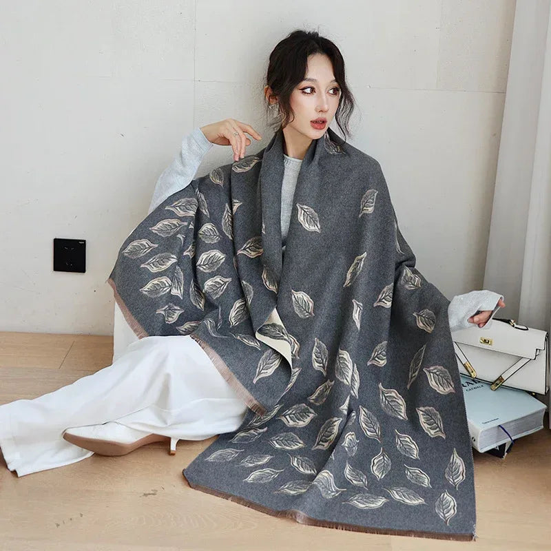 Female Versatile Fashion Thickened Warm Cashmere Scarf - DanaFashionstore