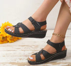 Retro Casual Flower Line Shaped Women's Slope Heel Sandals - DanaFashionstore