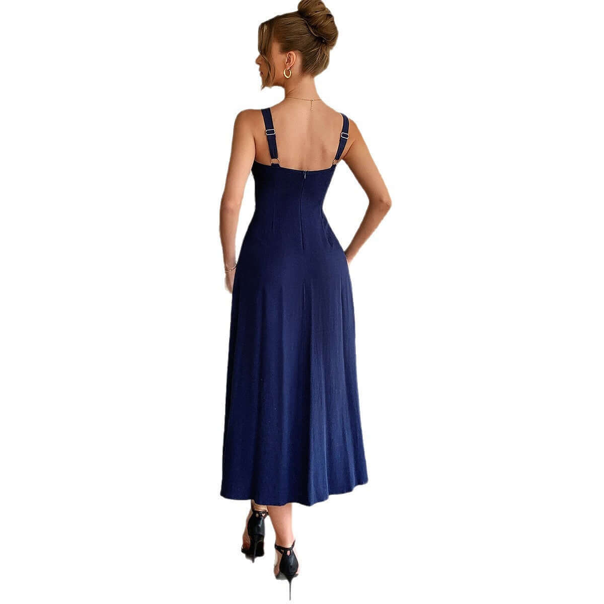 European And American Leisure Vacation Style Seaside Atmosphere Sling Dress $59.90 Dana Fashion Color: Apricot Size: L Women's clothing Product information: Pattern: solid color Skirt type: suspender skirt Color: apricot, green, brick red, navy blue Waist