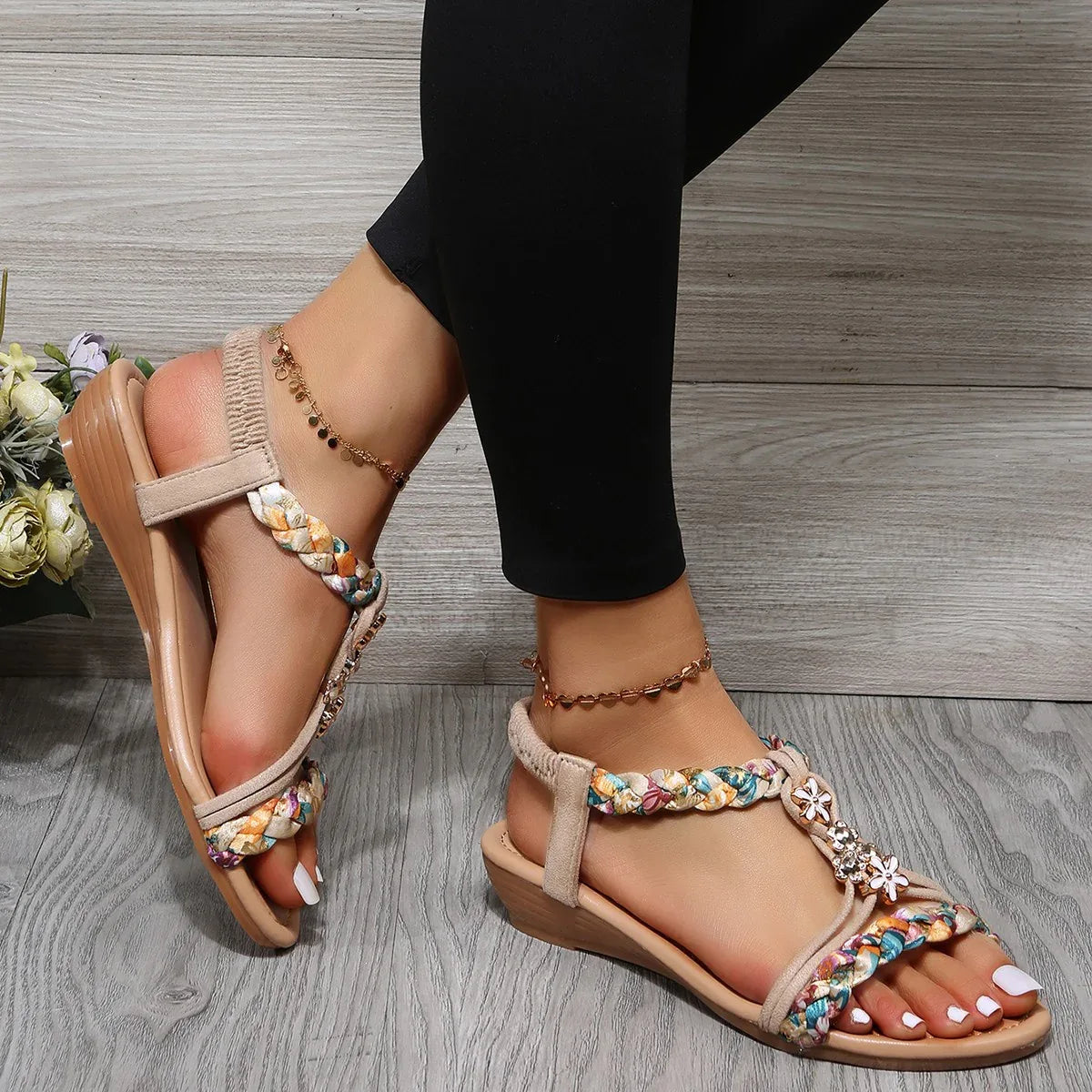 Women's Open Toe Sandals Made Of Color Block Fabric - DanaFashionstore