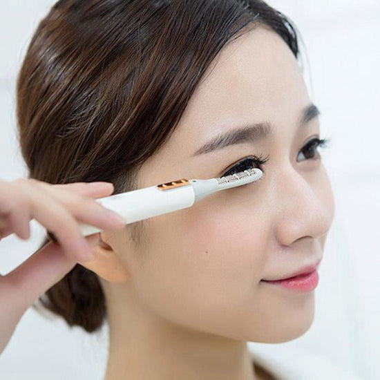 Electric eyelash curler $16.44 Dana Fashion Color: White Beauty Tools Power supply: 1.5VDC 1XAAA battery (not included) Product size: 141*18mm Material: ABS
