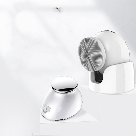 Electric Face Washing Instrument Ultrasonic Beauty Instrument $54.99 Dana Fashion Color: White Beauty Tools Specification： Working method: electric rotation Color: Pearl White Specifications: brand packaging (Chinese instructions), neutral packaging (Chin