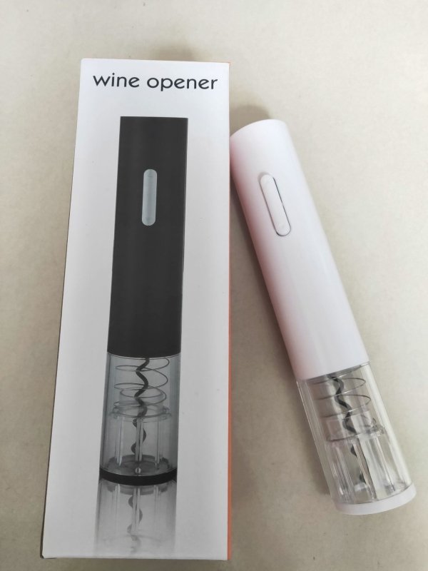 Electric Wine Opener Automatic Electric Wine Bottle Corkscrew Opener With Foil Cutter Wine Bottle Opener Kit $35.50 Dana Fashion format: Red Dana's Kitchen name: Dry battery electric bottle opener (requires 4 sections of 5th battery, no delivery battery,