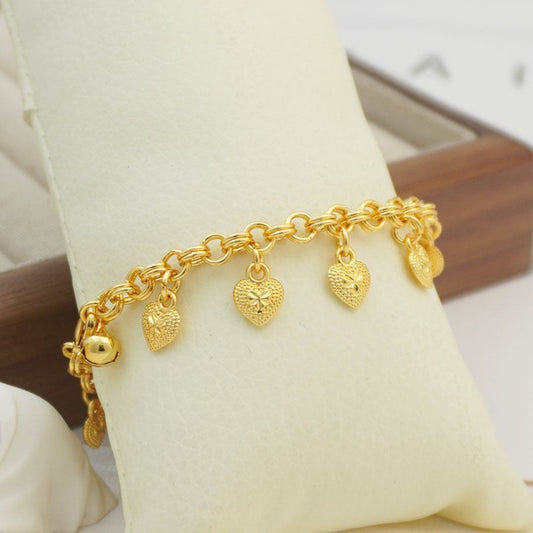 Elegant And Lovely Heart-shaped Bracelet $17.10 Dana Fashion Color: 12 Pieces Heart Bracelet Size: 17cm Women's Accessories Product information: Color: 12 pcs heart-shaped bracelet, 5 pcs love pendant bracelet Style: Women's Material: copper plastic Shape