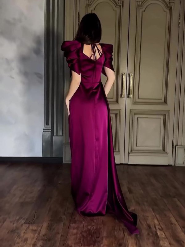 Elegant Puff Sleeve Pleated Slit Maxi Dress $65.22 Dana Fashion Color: Rose Size: L Women's clothing Details Design: Solid Color Style:Elegant Thickness: Regular Material: Polyester Occasion: Party，Wedding Size & Fit Dress Length:Maxi Elasticity:Inelastic