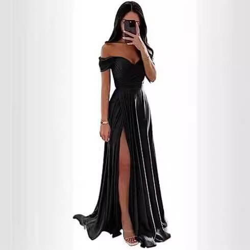 European And American Bridesmaid Dress Bottoming Dress $98.50 Dana Fashion Color: Black Size: L Baby Clothing Product information: Fabric name: lace Applicable scenario: party Color: Black BL-17, navy blue iWon, dark green DN-117, wine red WR-22, champagn