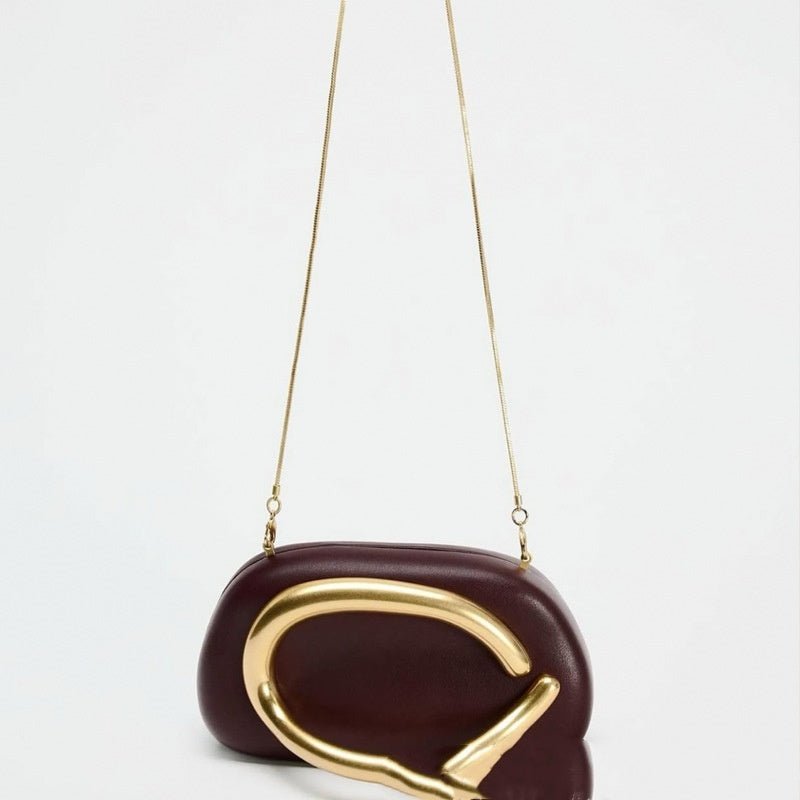 European And American Classic Round Box Clutch Dinner Bag Mini Bag $87.99 Dana Fashion Color: Brown Women's Bags Product information: Applicable scenarios: Daily matching Color: Brown Hardness: hard Material: pu Suitcase shape: Oval Bag internal structure