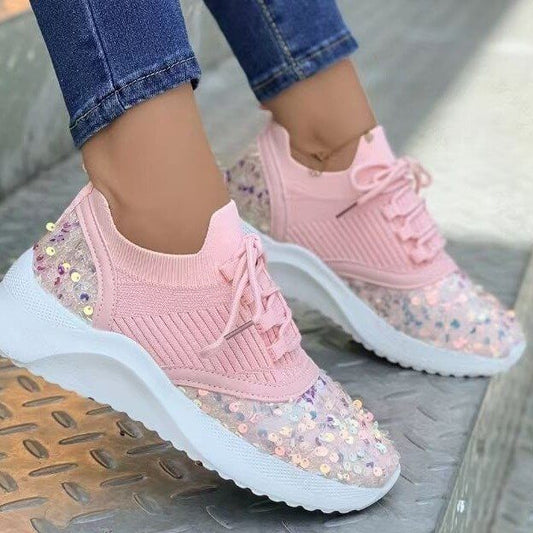 European And American Fashion Casual Shoes With Round Toe Pumps $39.90 Dana Fashion Color: Black Size: 35 Women's shoes Product information: Pattern: solid color Lining material: pu Applicable sports: Hiking Color: white, black, pink Upper height: low top