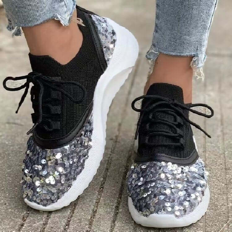 European And American Fashion Casual Shoes With Round Toe Pumps $39.90 Dana Fashion Color: Black Size: 35 Women's shoes Product information: Pattern: solid color Lining material: pu Applicable sports: Hiking Color: white, black, pink Upper height: low top