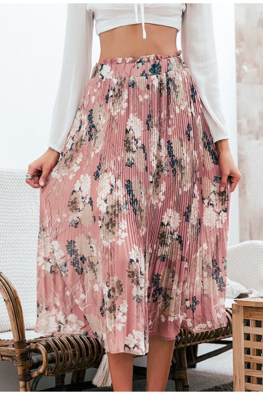 European and American fashion skirts $49.50 Dana Fashion Color: Pink Size: L Women's clothing Fabric Name: Chiffon Skirt type: pleated skirt Skirt length: long skirt Color: Foundation printing Size: S, M, L size waistline Length S 66 82 M 70 83 L 74 84 1.