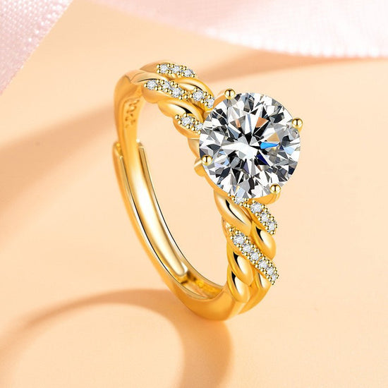 European And American Internet Hot Fashion Zircon Ring For Women $14.60 Dana Fashion Color: Yellow Gold Women's Accessories Product information: Type: open mouth Treatment Process: Seiko Color: yellow gold 2 Karat open mouth [eight hearts and eight arrows