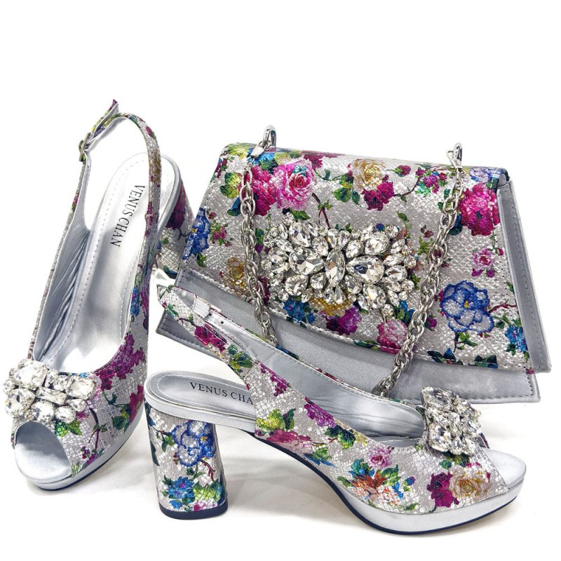 European And American Ladies Shoe Bag Suit Combination $165.50 Dana Fashion Color: Silver Size: 37 Women's shoes Product information: Color: white, yellow, dark violet, silver, blue, gold, black Heel height: high heel (6-8CM) Heel shape: chunky heel Size: