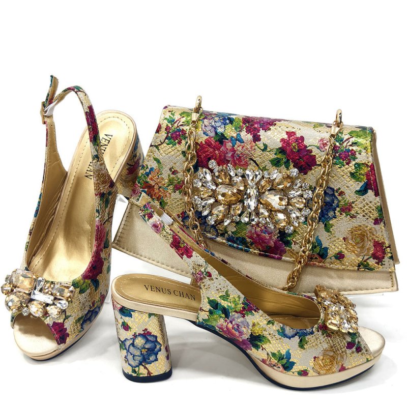 European And American Ladies Shoe Bag Suit Combination $165.50 Dana Fashion Color: Gold Size: 37 Women's shoes Product information: Color: white, yellow, dark violet, silver, blue, gold, black Heel height: high heel (6-8CM) Heel shape: chunky heel Size: 3