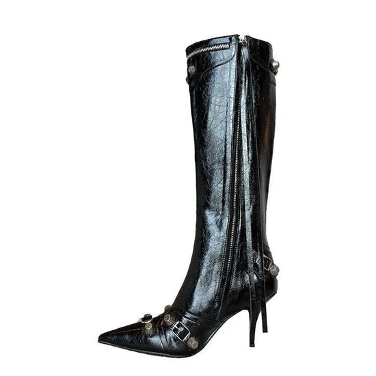 European And American New Pointed Toe Stiletto Heel Metal Rivet Motorcycle Catwalk Women's Boots $75.50 Dana Fashion Color: 20 Long Black Size: 34 Women's shoes Product information: Pattern: color matching Lining material: imitation leather Color: Black,