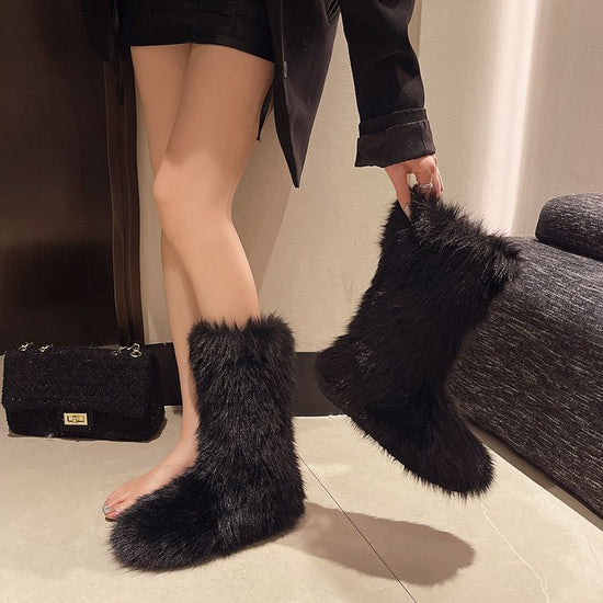 European And American Plus Velvet Thick Snow Boots Women $69.50 Dana Fashion Color: Beige Size: 35 Women's shoes Product information: Pattern: solid color Lining material: artificial plush Upper height: low top Sock length: high cylinder Size: 37,40,39,35