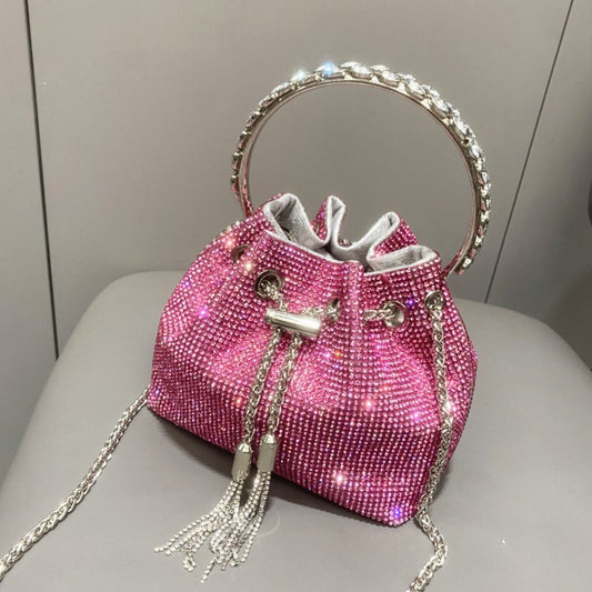 European And American Shiny Diamond Handbag For Women $48.55 Dana Fashion Color: Blue Color Matching Medium Women's Bags Product information: Lining texture: polyester fiber Color: medium-sized in rose red, blue medium, green medium, purple medium, pink m