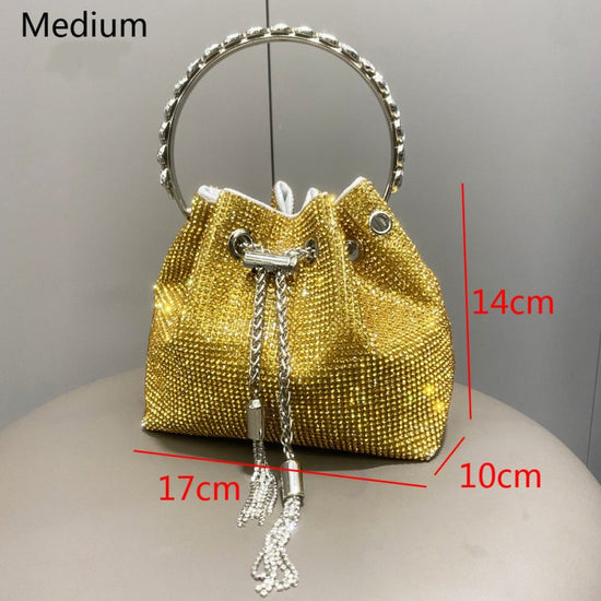European And American Shiny Diamond Handbag For Women $48.55 Dana Fashion Color: Blue Color Matching Medium Women's Bags Product information: Lining texture: polyester fiber Color: medium-sized in rose red, blue medium, green medium, purple medium, pink m