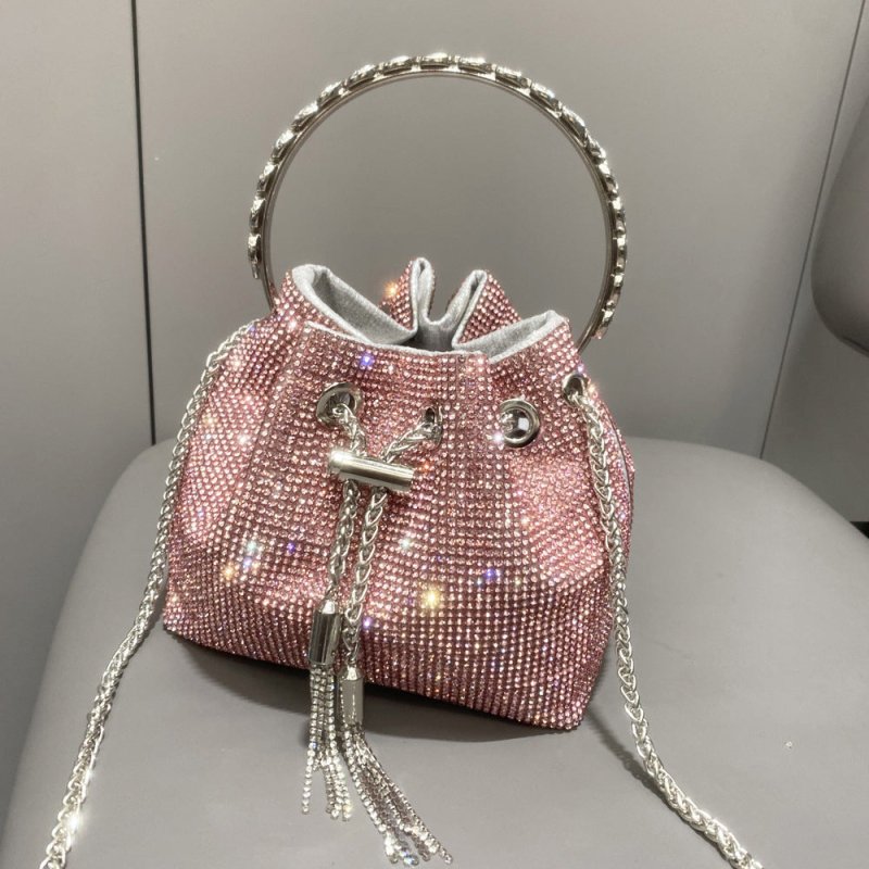 European And American Shiny Diamond Handbag For Women $48.55 Dana Fashion Color: Pink Medium Women's Bags Product information: Lining texture: polyester fiber Color: medium-sized in rose red, blue medium, green medium, purple medium, pink medium, bright g