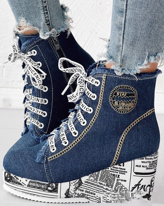 European And American Women's Clothing Colorful Rose Sneaker $69.19 Dana Fashion Color: Light Blue Size: 37 Women's shoes Product information: Sleeve type: sleeve Main fabric composition: Polyester (polyester fiber) Size: 37,38,39,40,41,42,43 Style type: