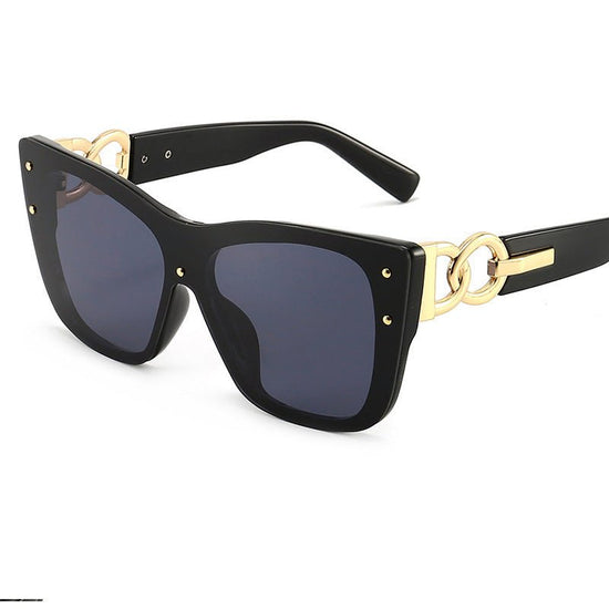 European And American Women's Fashion Glasses $19.90 Dana Fashion Color: Black and grey Women's Accessories Product information: Lens material: PC Anti-UV grade: UV400 Applicable people: women, men Color: black frame black leg black and gray film, black f