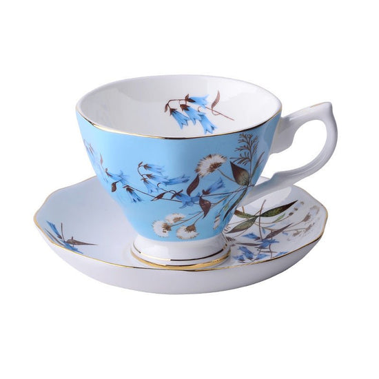 European Classic Series Bone China Coffee Cup $48.50 Dana Fashion style: 5Style Dana's Kitchen Overview: 1. Scratch gold by hand The bottom of the cup is hand-scraped gold, metal texture The color is positive 2. Decal interface This line is a production t